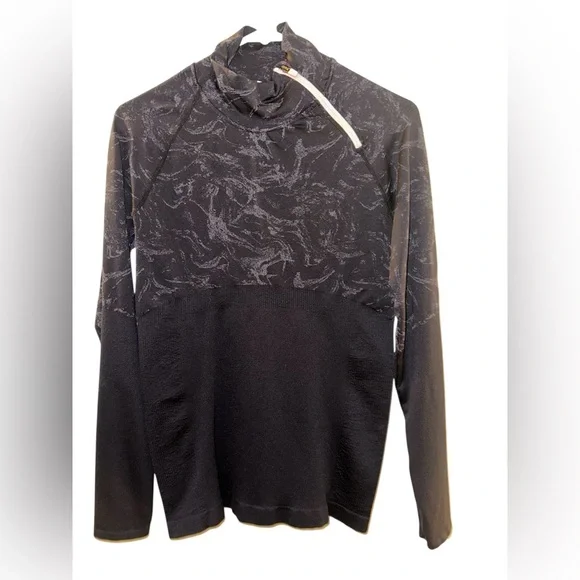 NWOT Fabletics Amelie Seamless Long-Sleeved Pullover - Picture 6 of 7